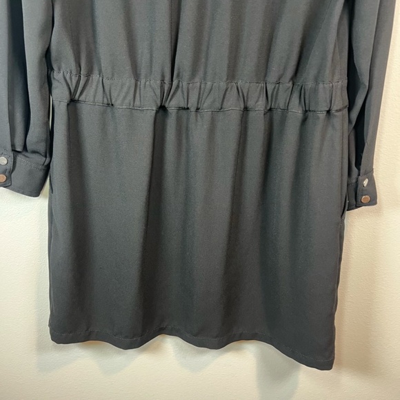 Cache Women's Mini Shirt Dress Black  Roll Tab Long Button Front V-Neck  Size 10 - Picture 13 of 16